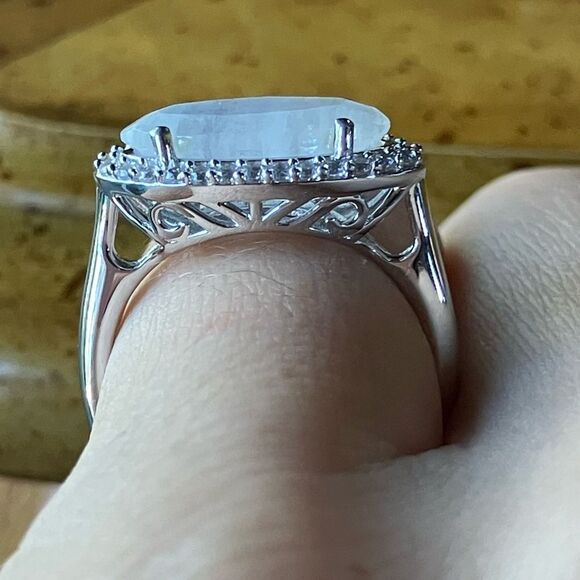 Natural Rainbow Moonstone Sterling Silver Ring Size 5.75 - Picture 2 of 9